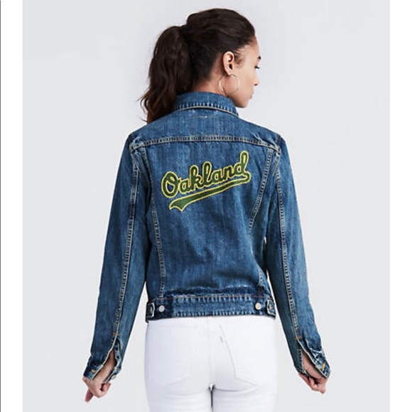 Levi's Jackets & Blazers - Ladies MLB Levi’s denim trucker jacket